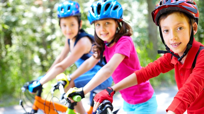 Niños en bici