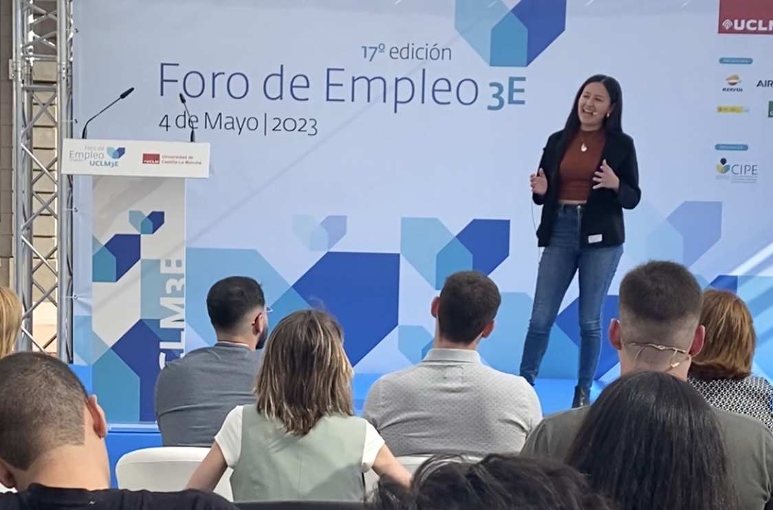 ¡Acepta el Desafío Elevator Pitch #UCLM3E y gana tu iPad en 180 segundos!