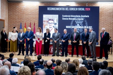 JCN9217min Pequea