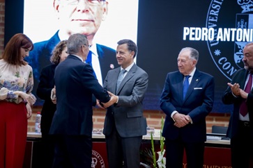 JCN9356min Pequea