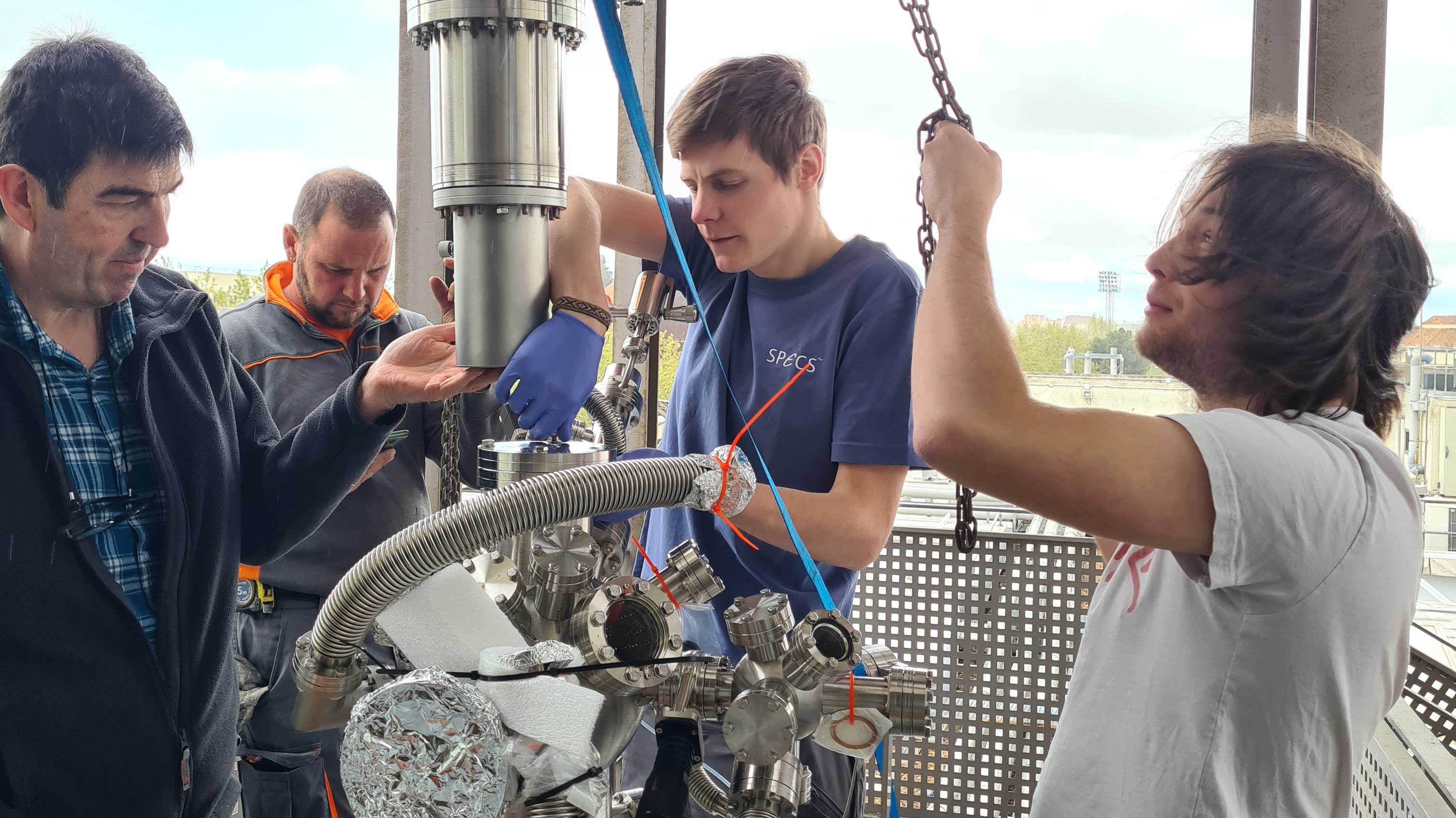 El IRICA recibe el primer equipo de espectroscopía de fotoelectrones de rayos X de Castilla-La Mancha.