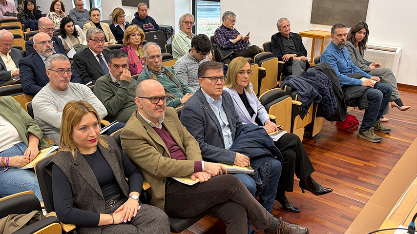 Entrega del VIII premio Lola Martínez