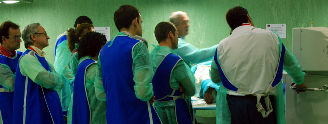 Medicine students in a practical class